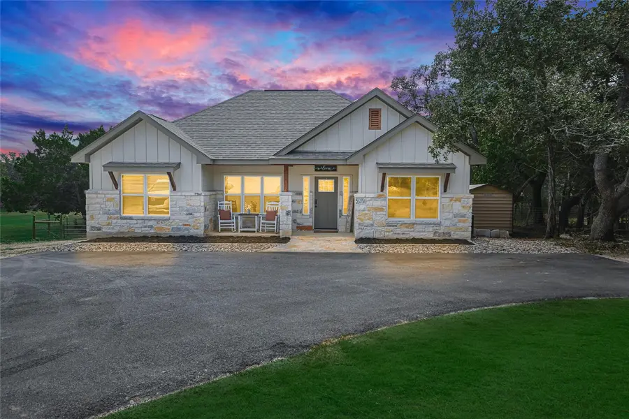 11631 FM 32, Fischer, TX 78623