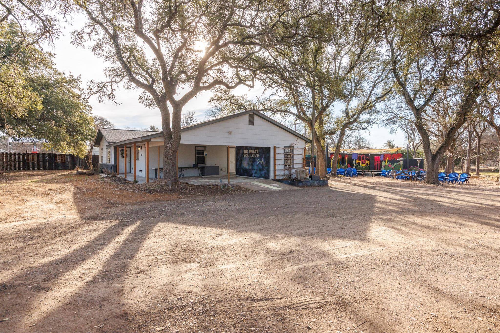603 W Highway 290 HWY, Dripping Springs, TX 78620
