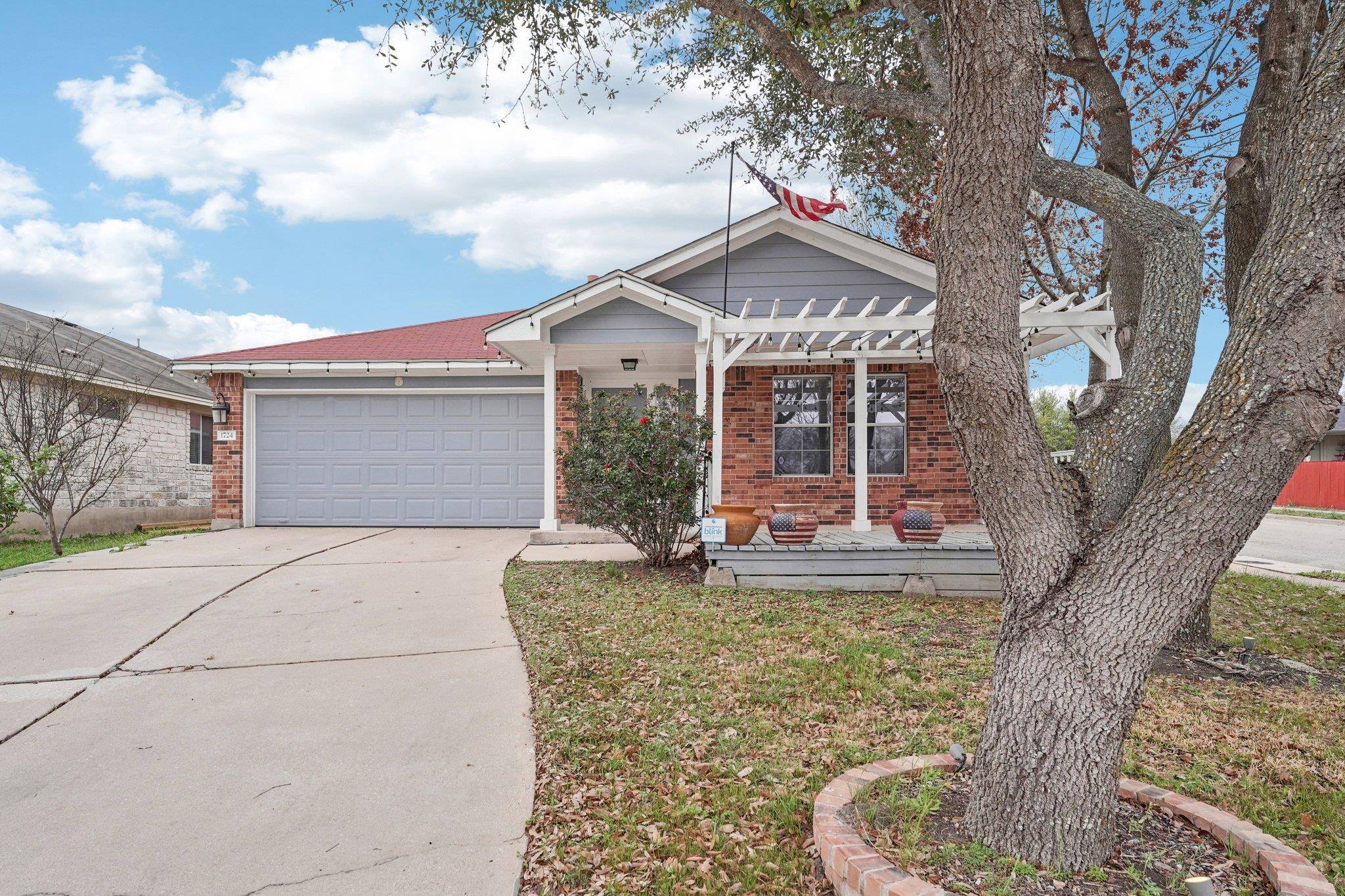 1724 Darjeeling DR, Pflugerville, TX 78660