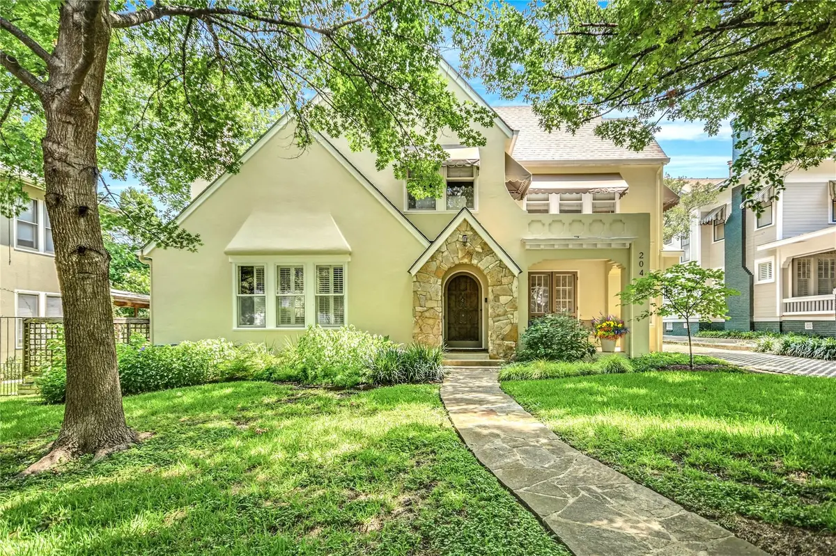 204 W 32nd ST, Austin, TX 78705