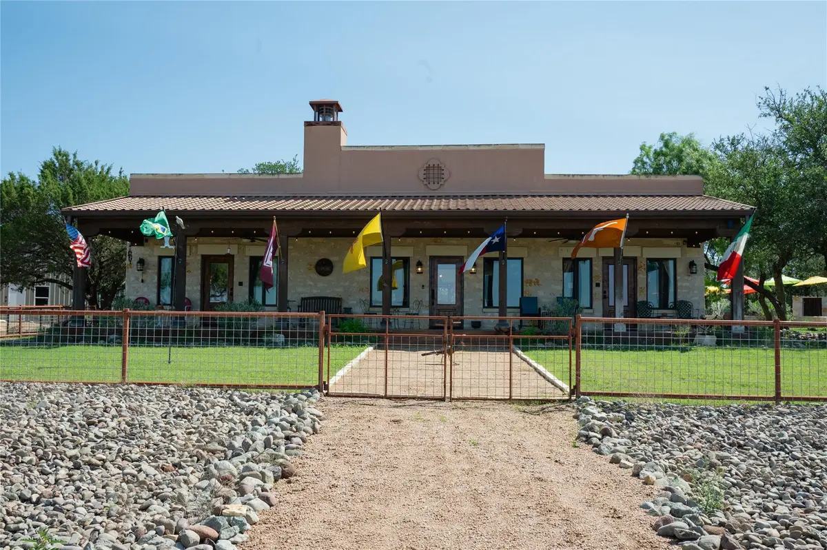 19348 N Us Highway 281 HWY, Lampasas, TX 76550