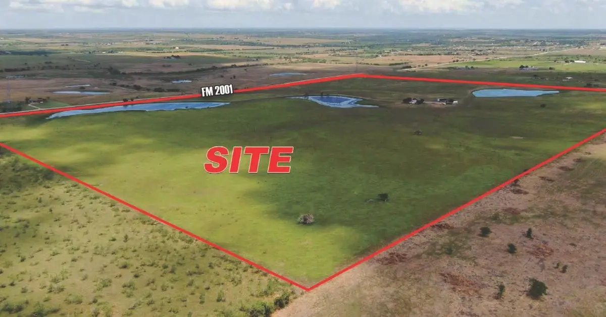 300 Three Lakes RD, Kyle, TX 78640