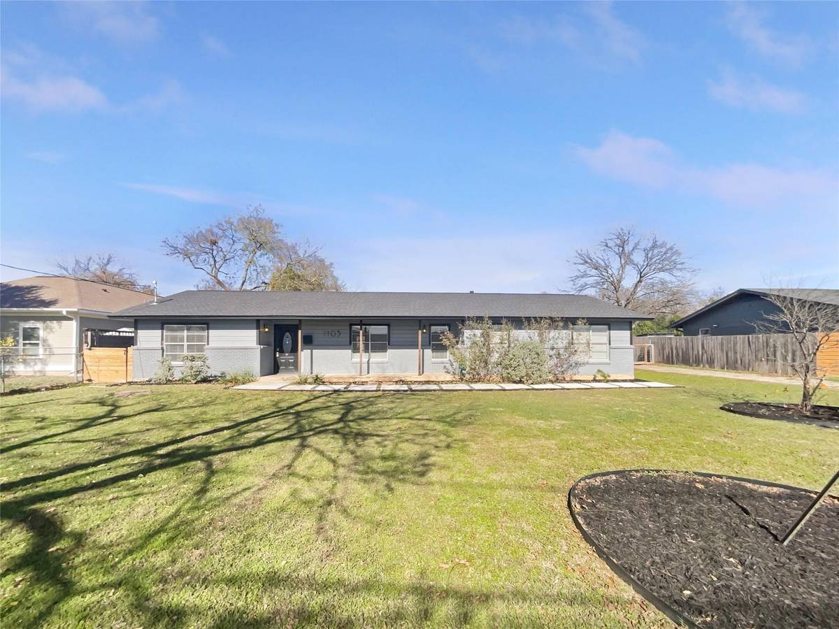 1105 E 17th ST, Georgetown, TX 78626