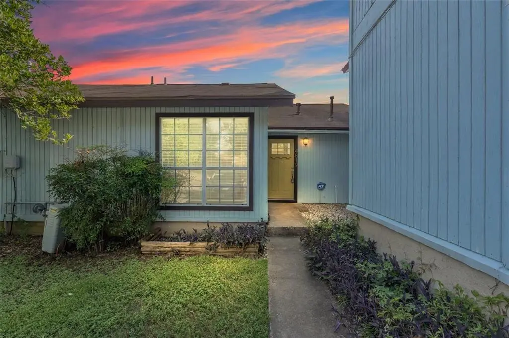 4819 Misty Slope LN, Austin, TX 78744