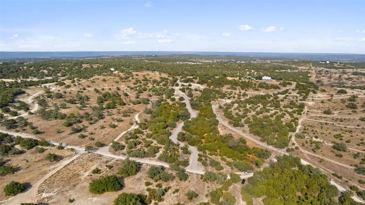 340 Ranch View RD, Spicewood, TX 78669
