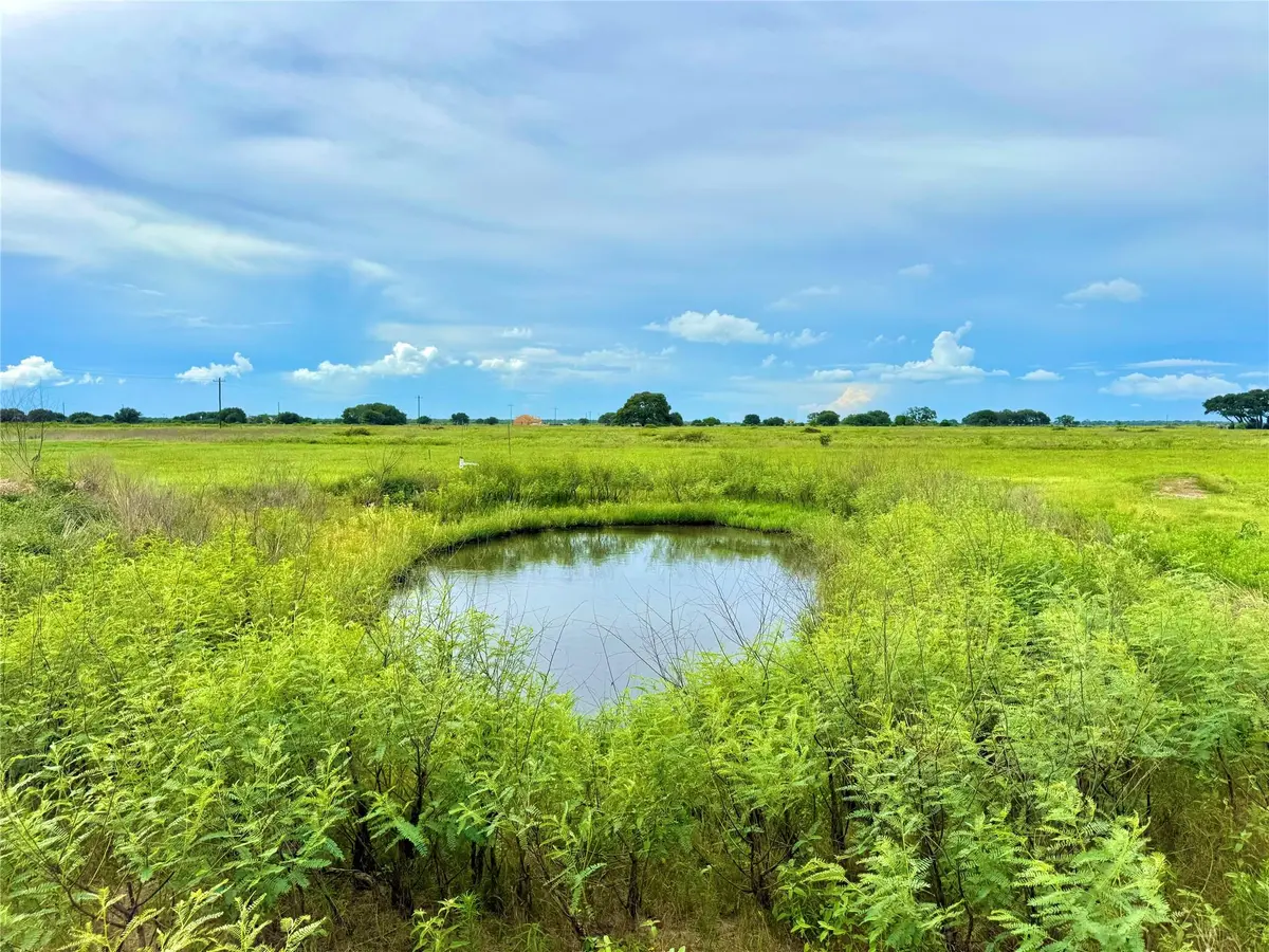 TBD Tract 105 Pin Tail LN, Rock Island, TX 78934