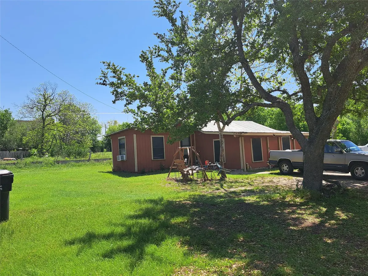 155 Hernandez LN, Buda, TX 78610