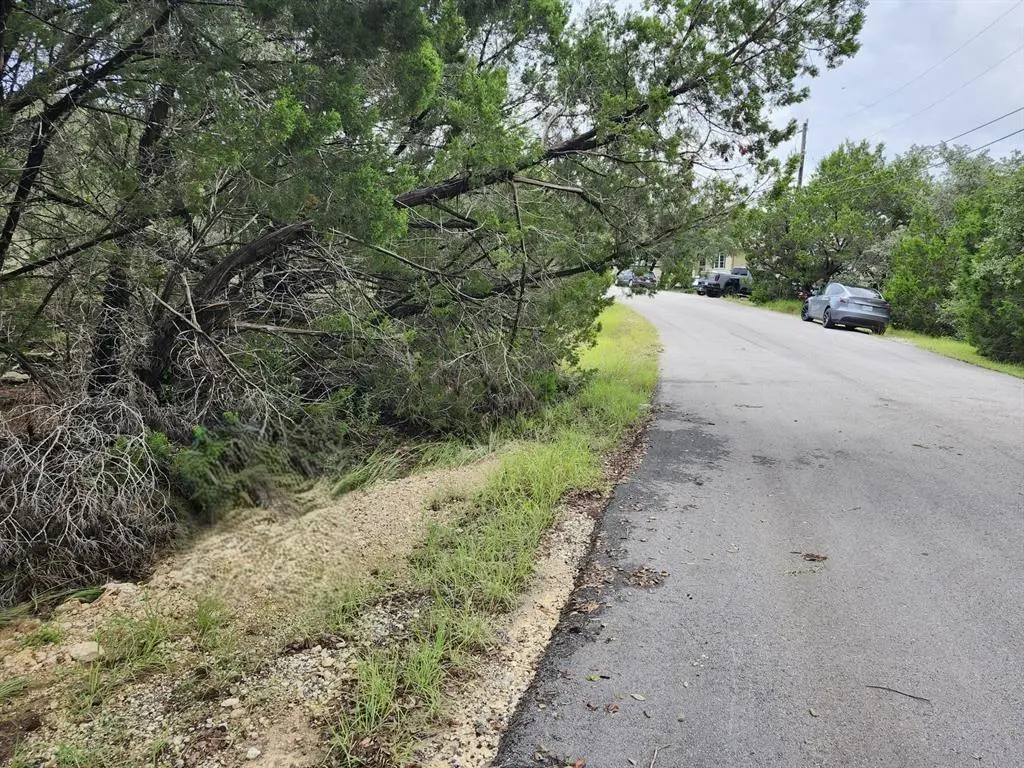 7821 Dakota CIR, Lago Vista, TX 78645