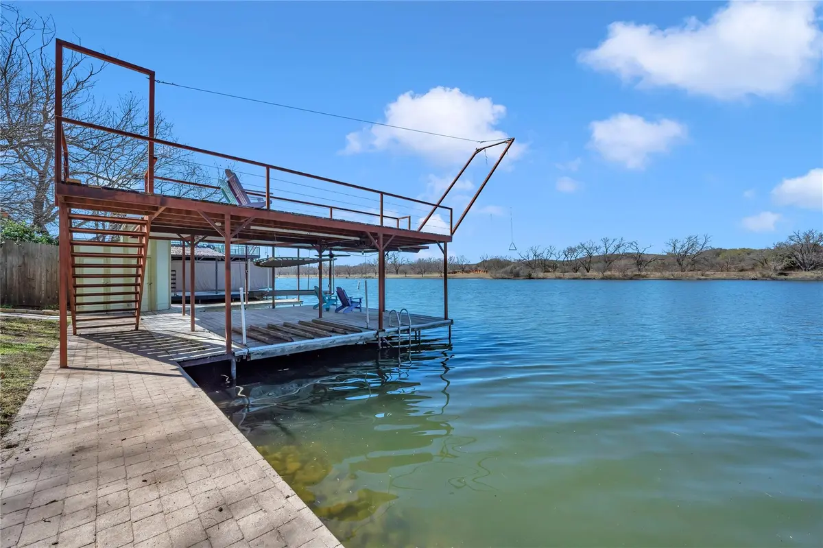 418 County Road 119A, Kingsland, TX 78611