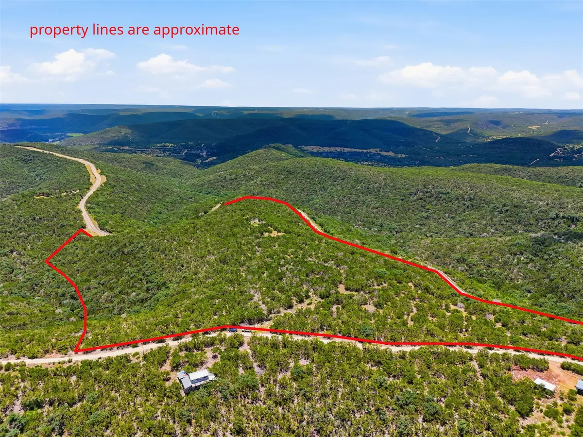 20 Winchester RD, Leakey, TX 78873