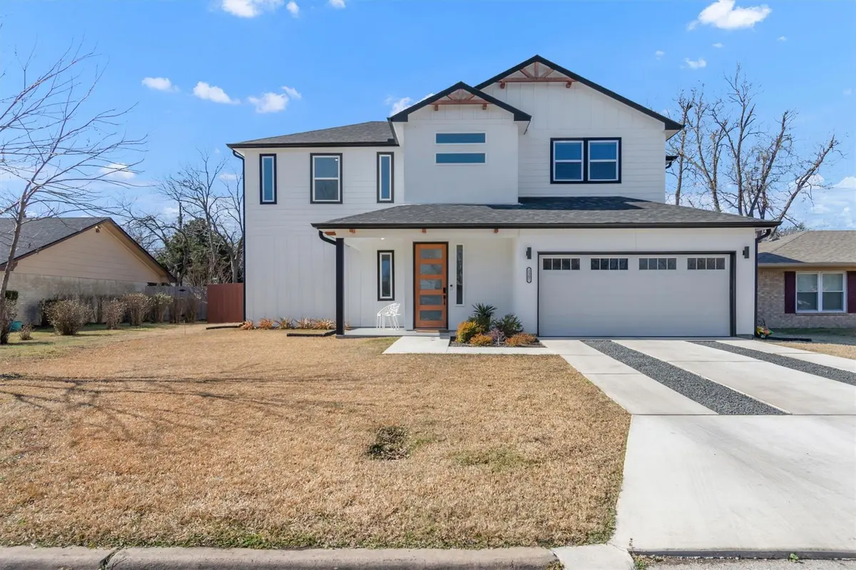 2307 Lathan LN, Taylor, TX 76574