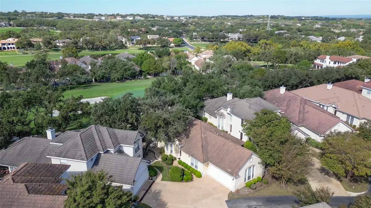 219 The Hills DR #5, The Hills, TX 78738