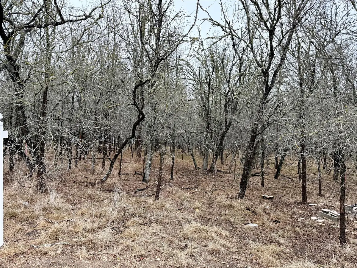 140 W Pauwela LN, Bastrop, TX 78602
