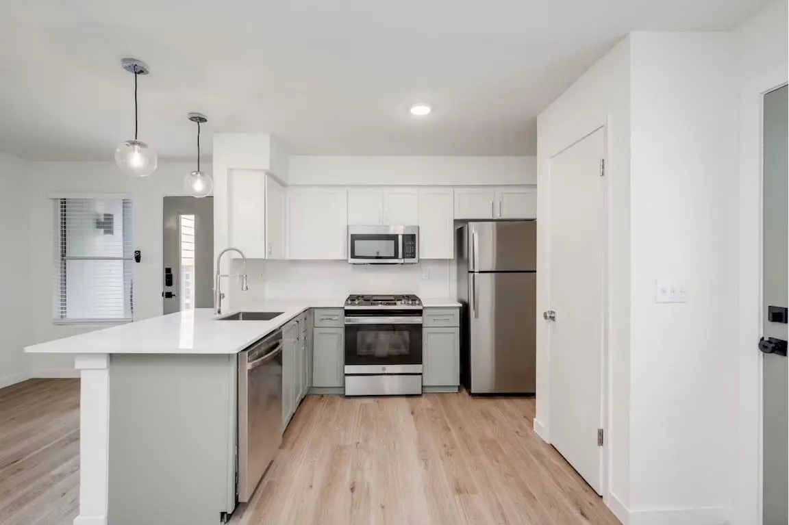 901 Airoso CV #A, Austin, TX 78745