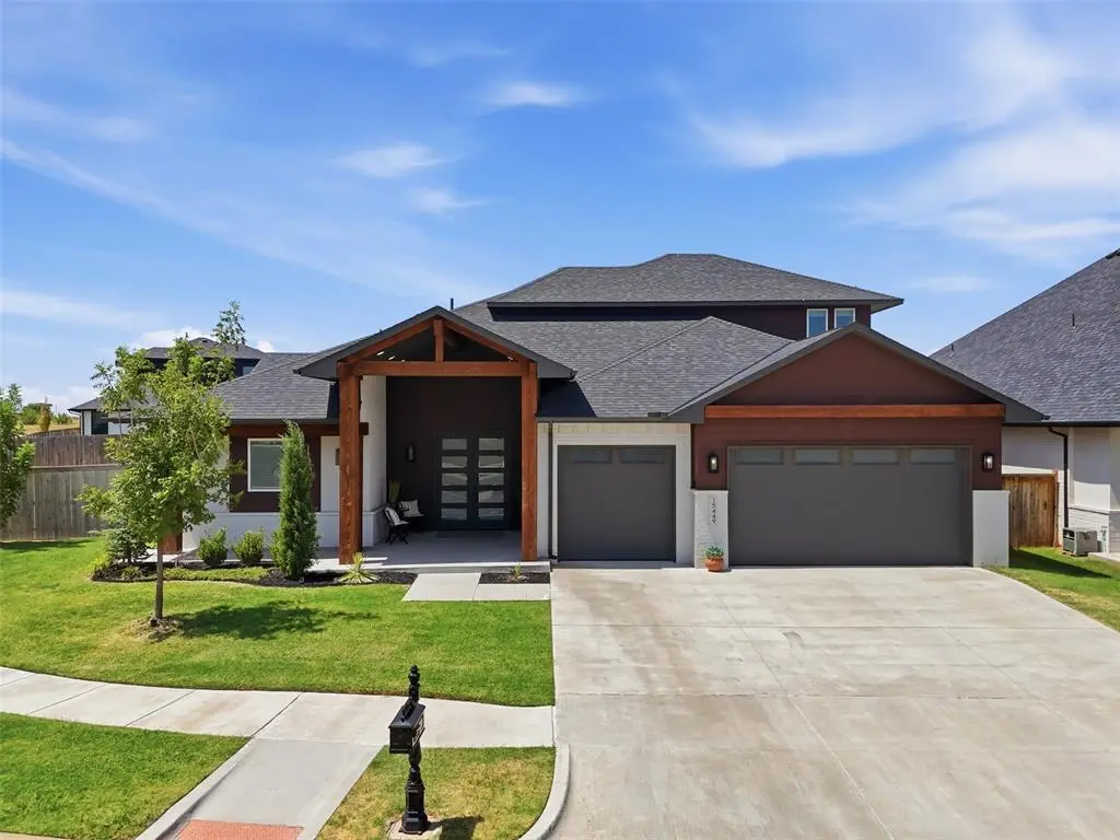 15449 Hatterly LN, Edmond, OK 73013