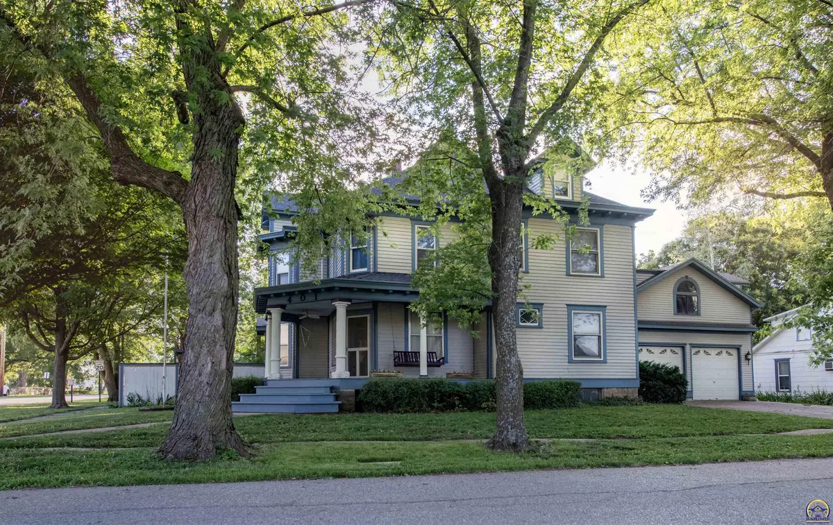 401 Cedar ST, Overbrook, KS 66524