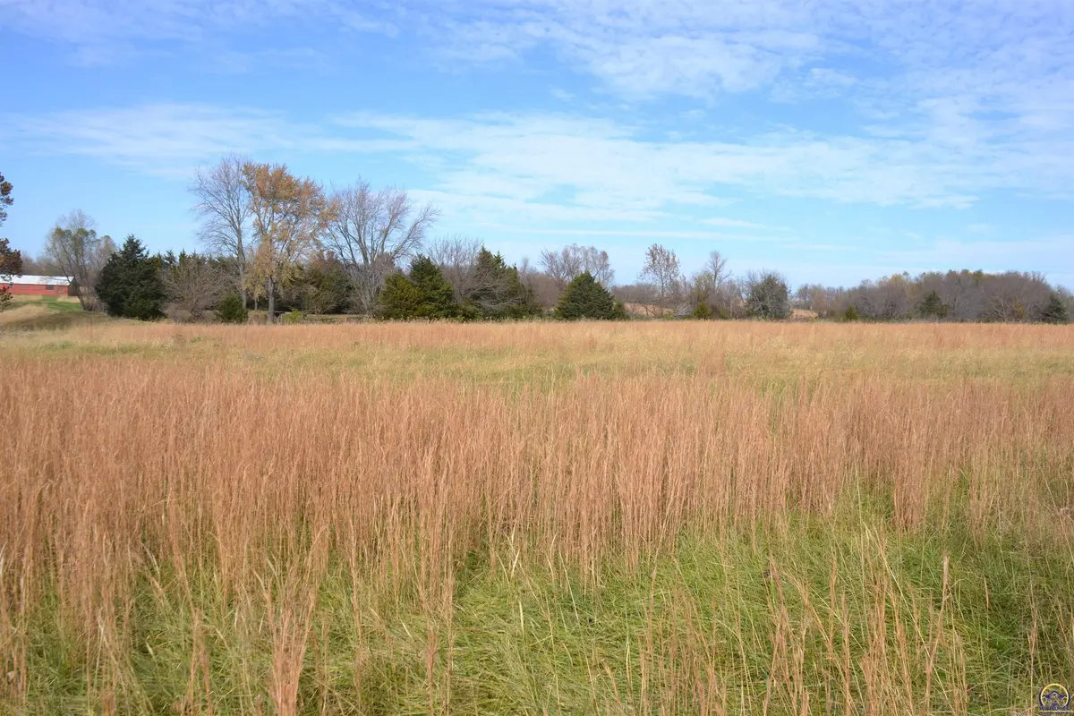 000 E Santa Fe Ave, Burlingame, KS 66413