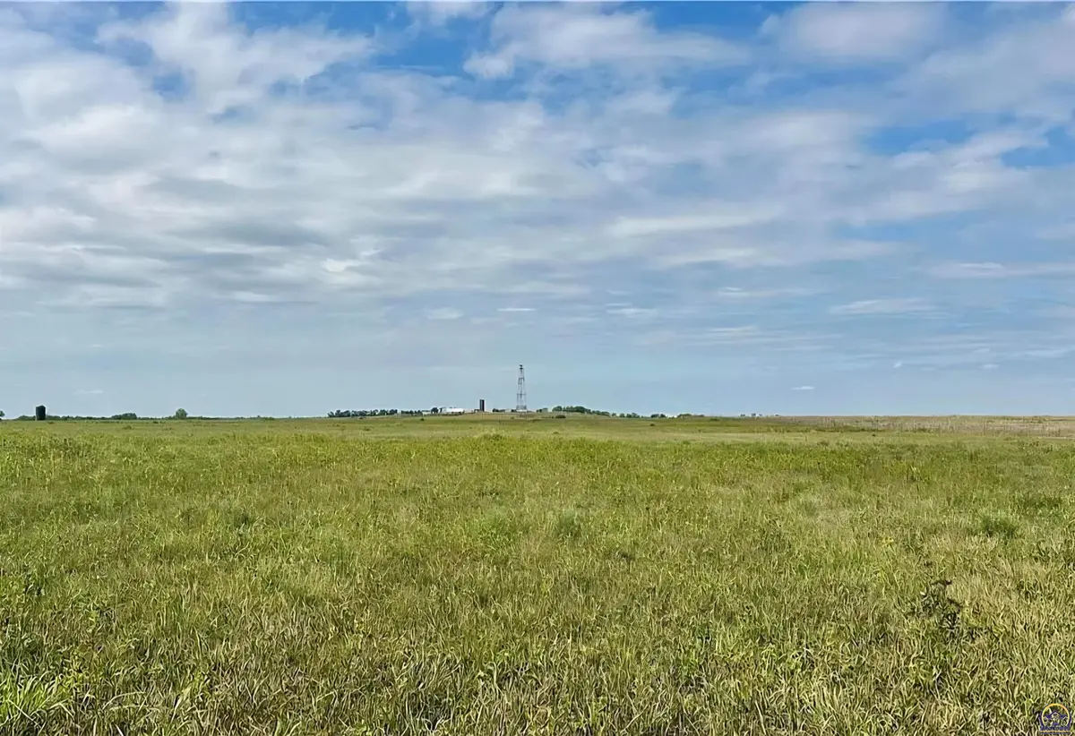 4-33 N 300 Rd #Forteen #18, Overbrook, KS 66524