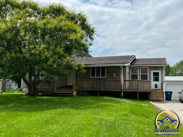 204 1st ST, Gridley, KS 66839