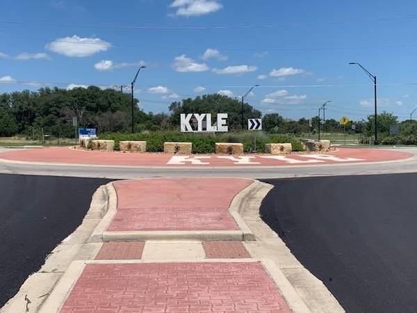 1501 & 1503 N Burleson ST, Kyle, TX 78640