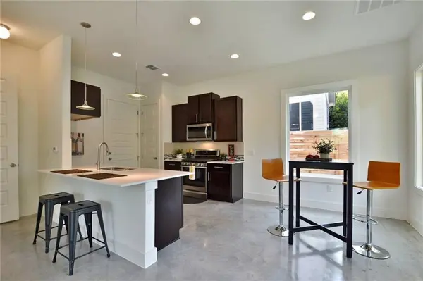 1406 Ulit Ave #A, Austin, TX 78702