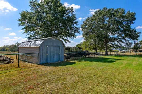 974 State Highway 21 E HWY, Caldwell, TX 77836