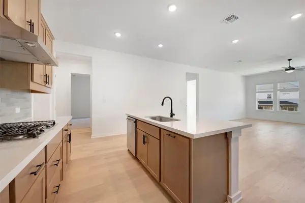 129 Bishop Wood RD, Dripping Springs, TX 78620