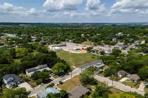 6402 Ponca ST, Austin, TX 78741