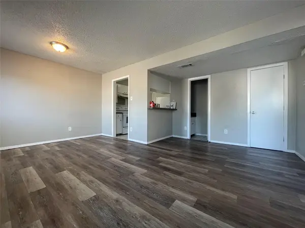 2619 Ektom DR #C, Austin, TX 78745