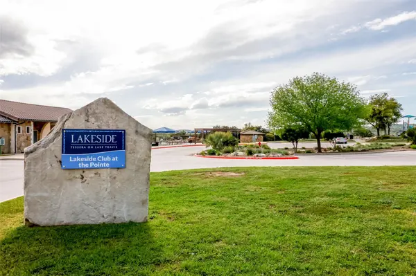 7608 Tessera Pkwy, Lago Vista, TX 78645