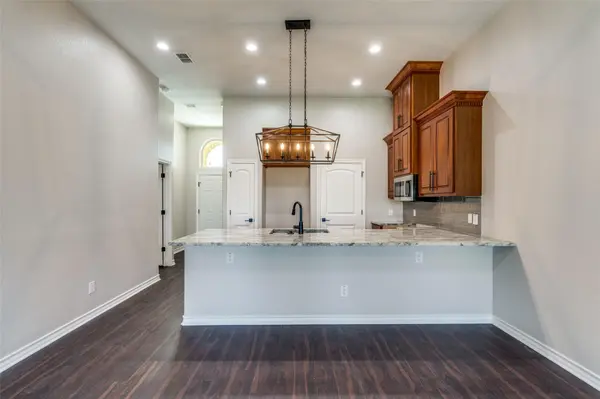 301 Navarro WAY #29B, Seguin, TX 78155