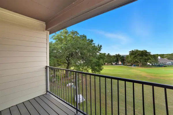 18900 Nicklaus DR, Lago Vista, TX 78645