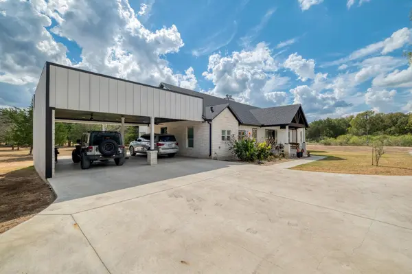 1901 E State Highway 21 #B, Paige, TX 78659