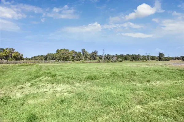 137 Waterbuck WAY, Rosanky, TX 78953