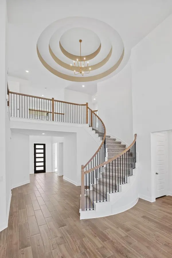 320 Buckaroo DR, Georgetown, TX 78633
