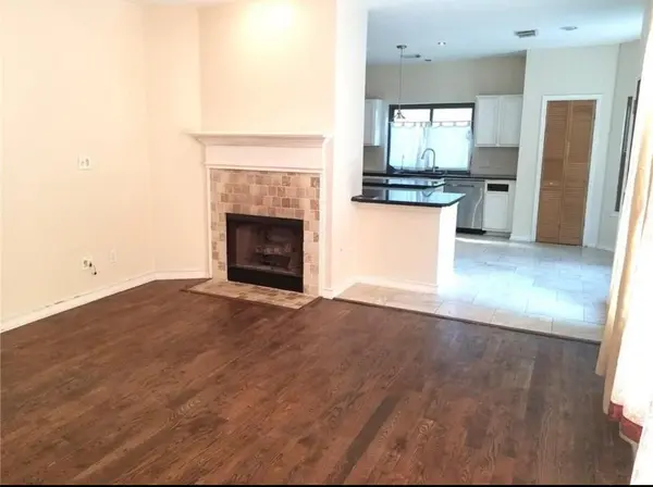 406 Settlers Valley DR, Pflugerville, TX 78660