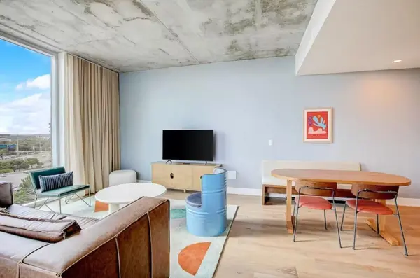 48 East Ave #1104, Austin, TX 78701