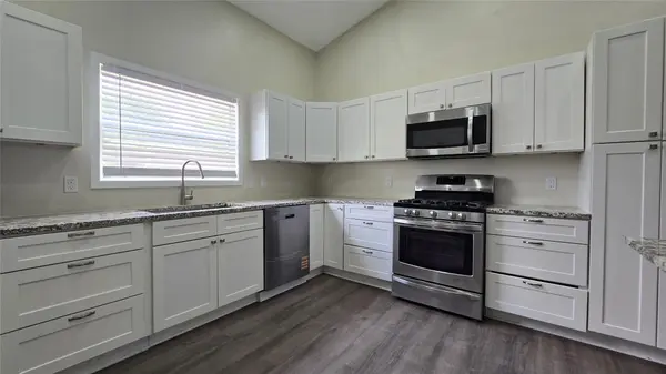 305 Remuda DR, Liberty Hill, TX 78642
