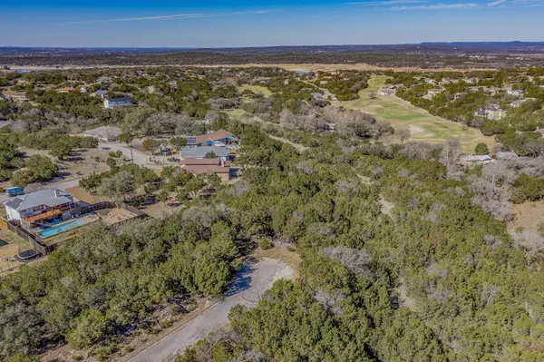 4604 Liberty LN, Lago Vista, TX 78645