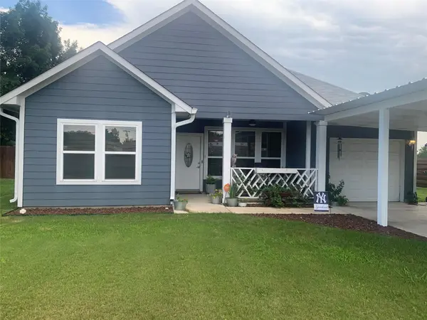 307 W Front ST SW, Thorndale, TX 76577