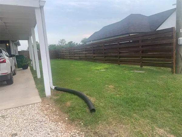 307 W Front ST SW, Thorndale, TX 76577