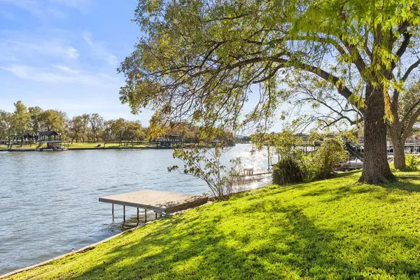 1922 Purple Sage LN, Kingsland, TX 78639