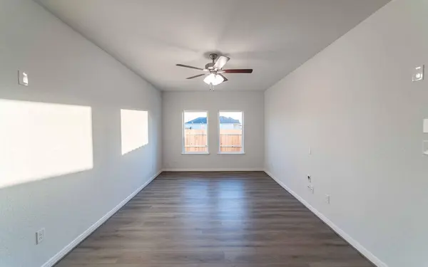 1224 Marvin GRV, Seguin, TX 78155