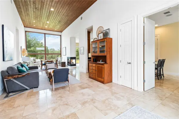 129 Powder Horn RD, Bastrop, TX 78602