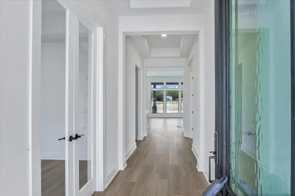 220 Scofield Ave, Georgetown, TX 78628