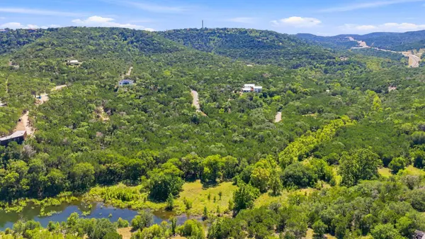 17307 E Reed Parks RD, Jonestown, TX 78645