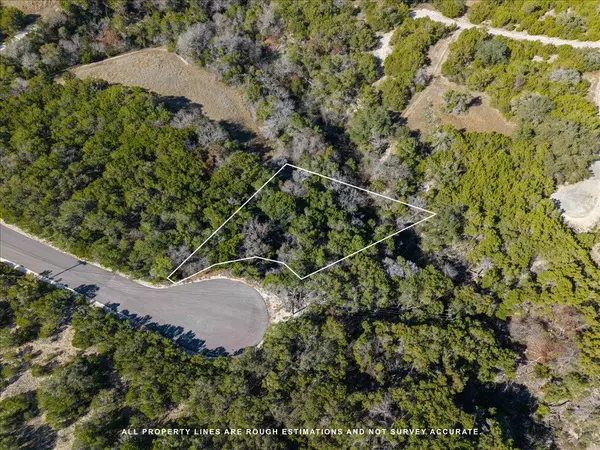 8310 Chestnut CV, Lago Vista, TX 78645