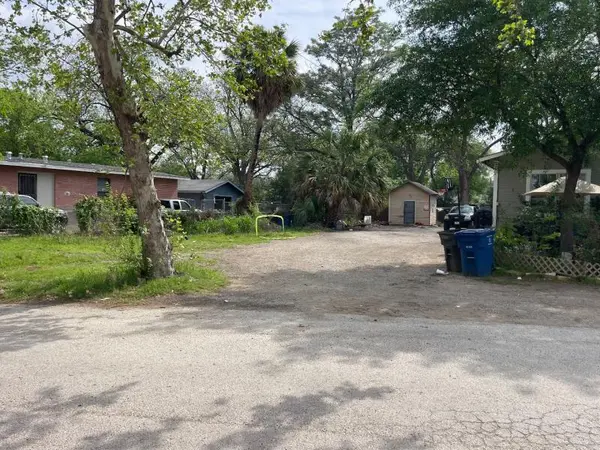 116 Fairbanks Ave, San Antonio, TX 78210