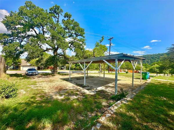 1302 S Quinlan Park RD, Austin, TX 78732