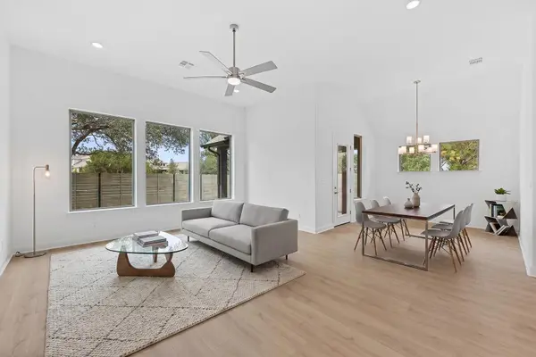 712 High Summit DR, Georgetown, TX 78628
